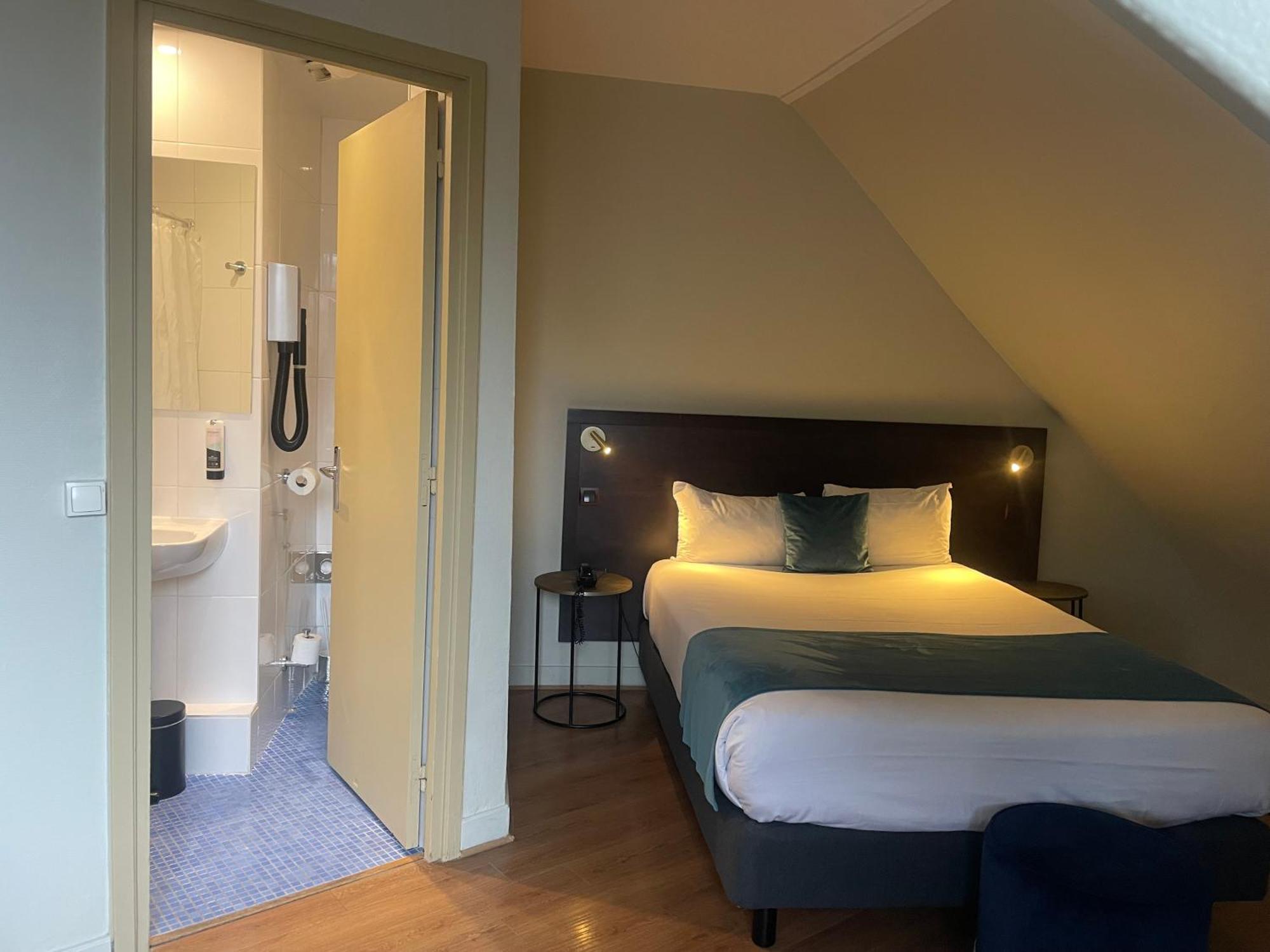 Hotel Lennon Gare Du Nord 2*